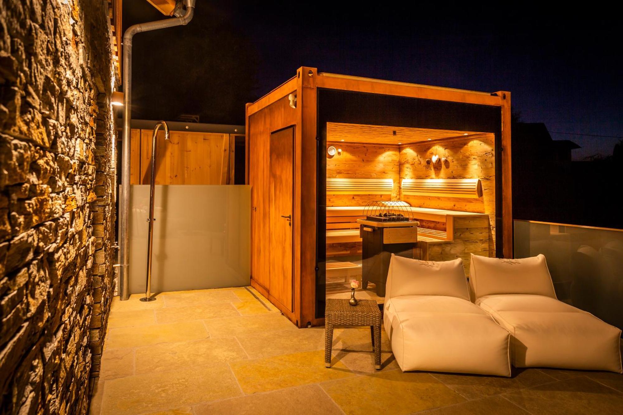 Waldschach Golden Hill Country Chalets & Suites מראה חיצוני תמונה